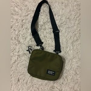 Levi’s crossbody bag